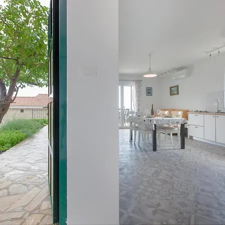House Biokovo Tatil Evi